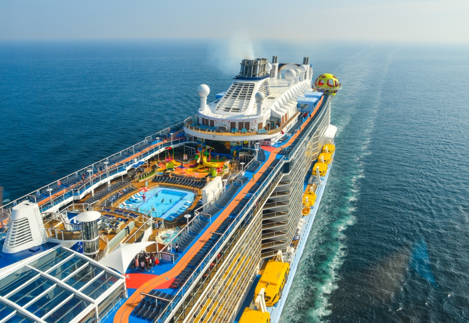 Cruise ship