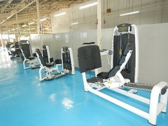事業所内トレーニングジム施設の様子