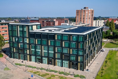 For the Huis voor de Stad in Helmond, there was a specific request for the highest achievable Cradle to Cradle Certified® products, which is why the glass from Pilkington Nederland is now being used.