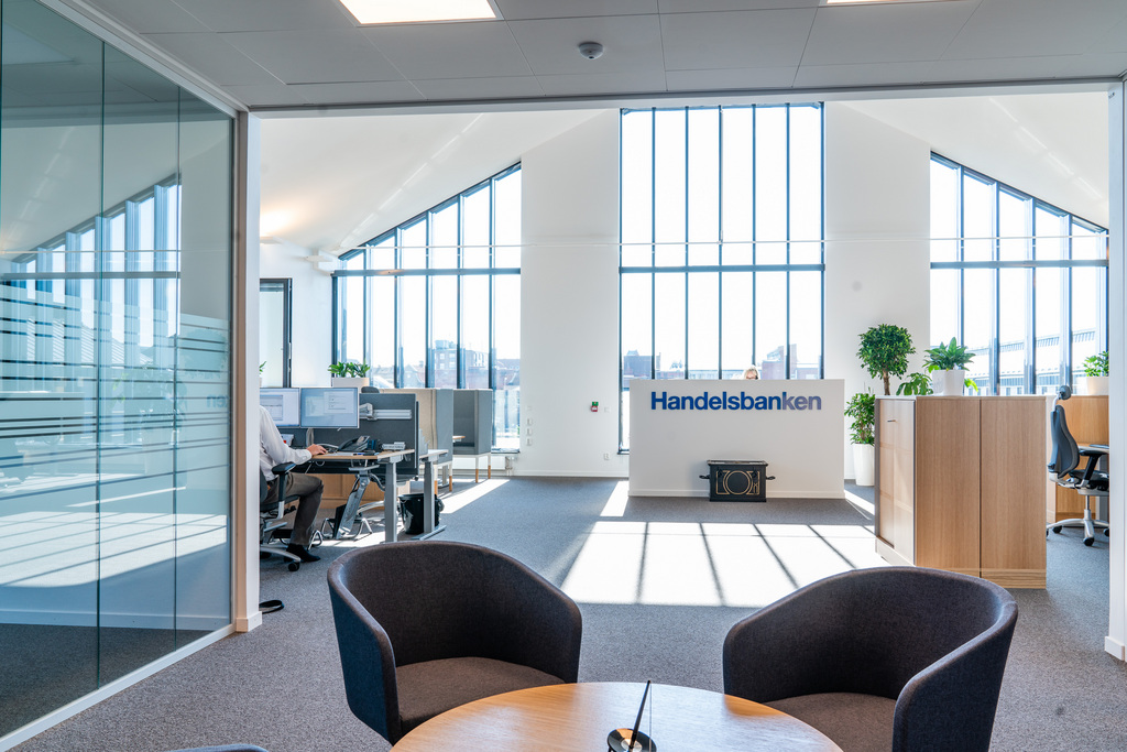 szkło dźwiękochłonne