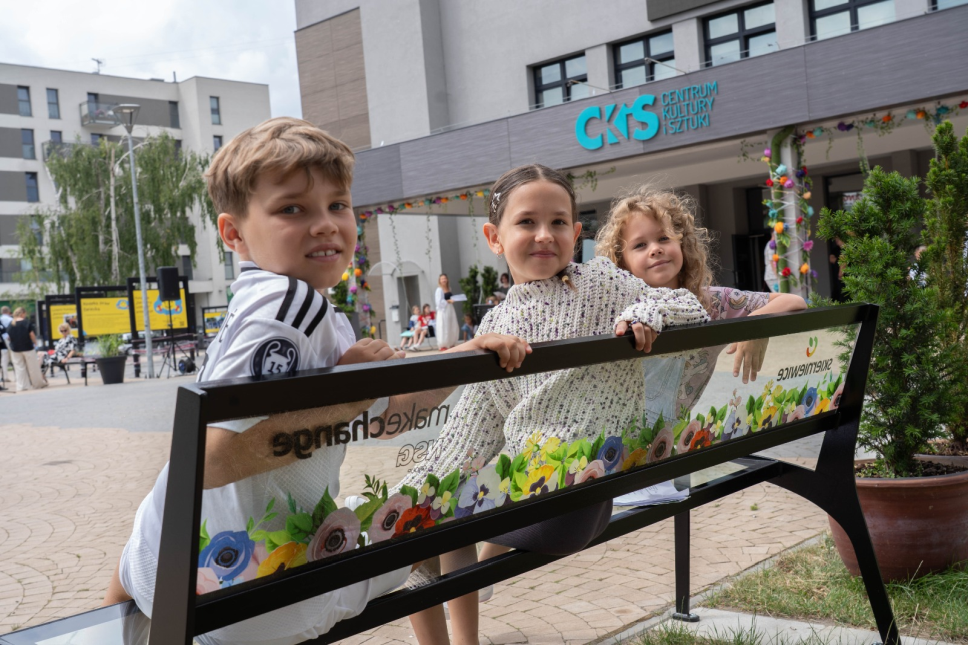 Glass benches in Skierniewice