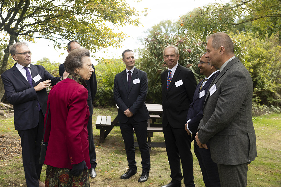 The Princess Royal opens pioneering glasshouse featuring NSG Group technology