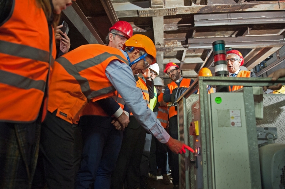 Restart of the float line in Italy